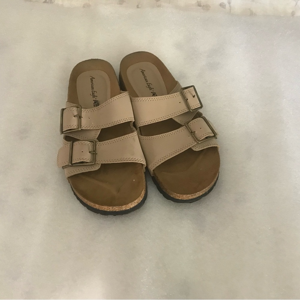 American Eagle Beige Double Buckle Sandals size 5!